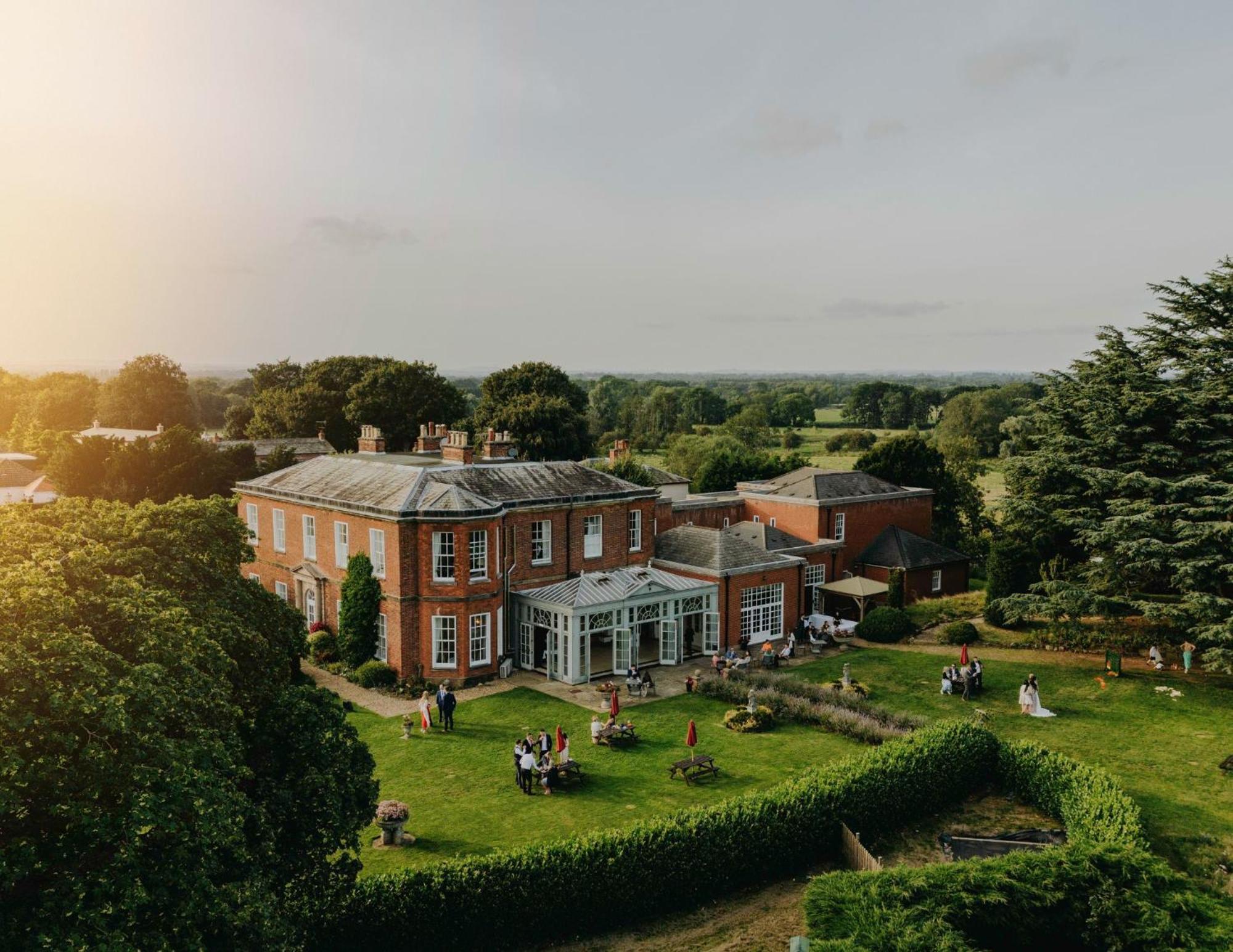 Dovecliff Hall Hotel Burton-upon-Trent Exterior photo